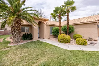 524 S Indian Dr #9, Saint George, UT 84770 - Photo 2