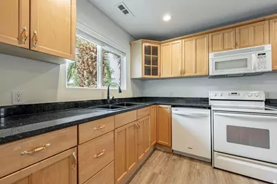 524 S Indian Dr #9, Saint George, UT 84770 - Photo 8