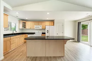 524 S Indian Dr, Saint George, UT 84770 - Photo 6