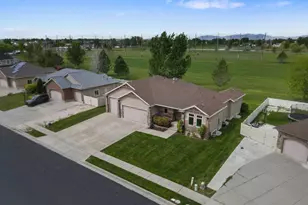3591 N 2550 W, Farr West, UT 84404 - Photo 2