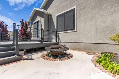 7778 N Sagebrush Ln E, Eagle Mountain, UT 84005 - Photo 32