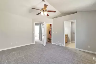 5974 S 2700 St W, Roy, UT 84067 - Photo 14