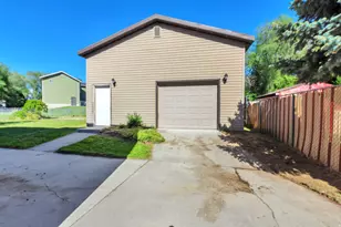 5974 S 2700 St W, Roy, UT 84067 - Photo 24