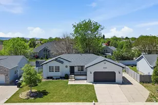 2460 Allison Way, Syracuse, UT 84075 - Photo 2