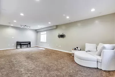 8256 S Imperial Oak Dr, West Jordan, UT 84081 - Photo 14