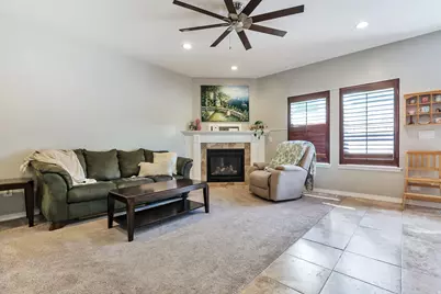 8256 S Imperial Oak Dr, West Jordan, UT 84081 - Photo 4