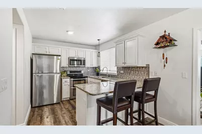 6021 W Fragrant Ln, Herriman, UT 84096 - Photo 6