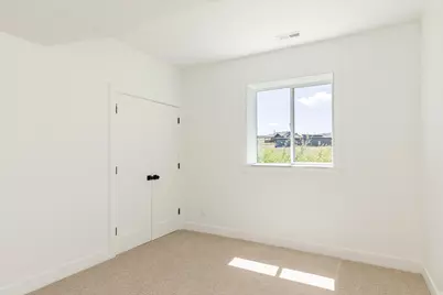 261 E Mariner Cir, Garden City, UT 84028 - Photo 18