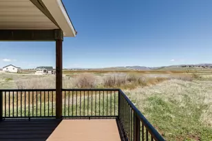261 E Mariner Cir, Garden City, UT 84028 - Photo 22