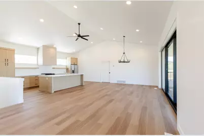 261 E Mariner Cir, Garden City, UT 84028 - Photo 4
