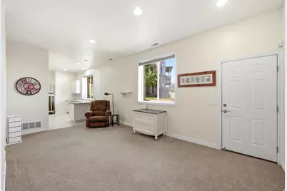 908 Fremont Rd, Bountiful, UT 84010 - Photo 48