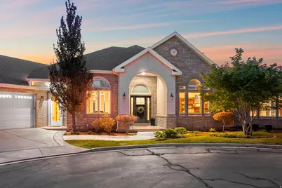 908 Fremont Rd, Bountiful, UT 84010 - Photo 2