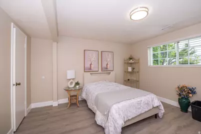6123 S Rodeo Ln, Salt Lake City, UT 84121 - Photo 20