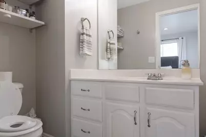 5244 W Shaggy Peak Dr, Riverton, UT 84096 - Photo 14