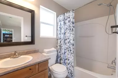 8281 S 6430 W, West Jordan, UT 84081 - Photo 16