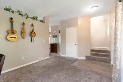 8281 S 6430 W, West Jordan, UT 84081 - Photo 4