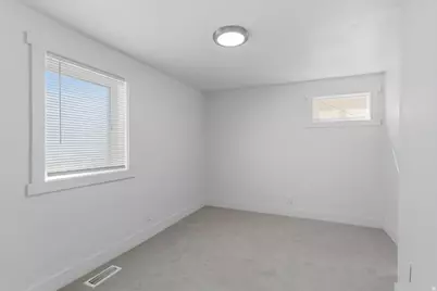 171 W Vine St, Tooele, UT 84074 - Photo 24