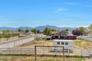 12509 S Elm Meadow Rd W, Riverton, UT 84065 - Photo 18