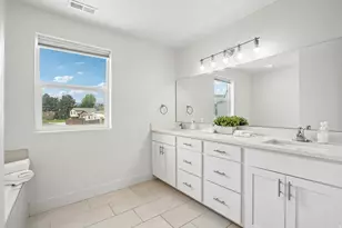 10083 S Queens Ferry Dr W, South Jordan, UT 84009 - Photo 16