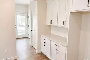 11436 S Glass Hill Dr, South Jordan, UT 84009 - Photo 10