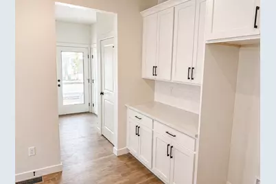 11436 S Glass Hill Dr, South Jordan, UT 84009 - Photo 10