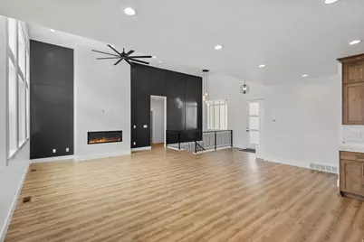 728 E Mountain Rd, North Ogden, UT 84414 - Photo 4