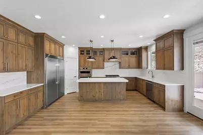 728 E Mountain Rd, North Ogden, UT 84414 - Photo 4