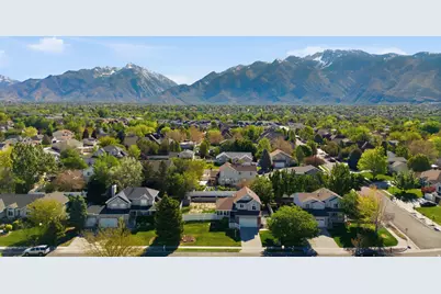 11189 S Ohenry Rd, Sandy, UT 84070 - Photo 34