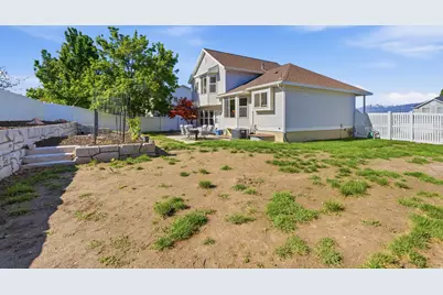 11189 S Ohenry Rd, Sandy, UT 84070 - Photo 32