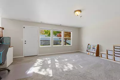 11189 S Ohenry Rd, Sandy, UT 84070 - Photo 22