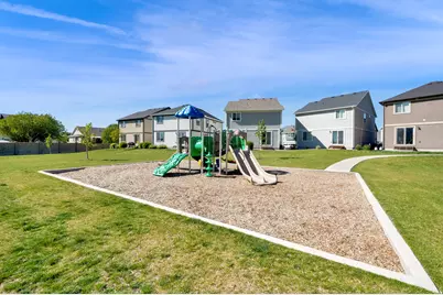 3225 E 1350 S, Spanish Fork, UT 84660 - Photo 26