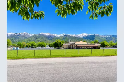 555 N 30 Dr W #50, Kaysville, UT 84037 - Photo 32