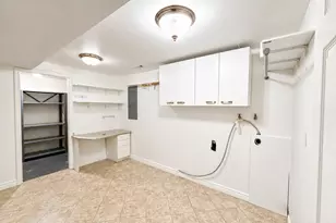 555 N 30 Dr W, Kaysville, UT 84037 - Photo 22
