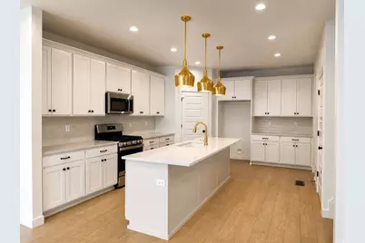 7027 W Lake Ave, South Jordan, UT 84009 - Photo 6