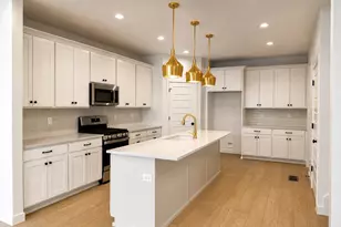 7027 W Lake Ave, South Jordan, UT 84009 - Photo 6