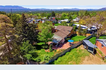 4245 S 3320 E, Holladay, UT 84124 - Photo 36