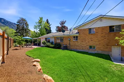 4245 S 3320 E, Holladay, UT 84124 - Photo 34