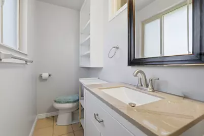 4245 S 3320 E, Holladay, UT 84124 - Photo 30