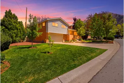 4245 S 3320 E, Holladay, UT 84124 - Photo 1