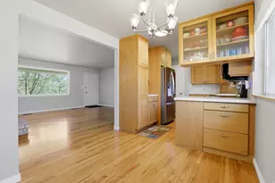 4245 S 3320 E, Holladay, UT 84124 - Photo 16