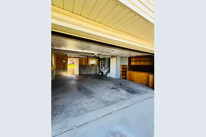4245 S 3320 E, Holladay, UT 84124 - Photo 46
