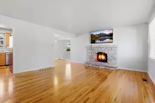 4245 S 3320 E, Holladay, UT 84124 - Photo 14