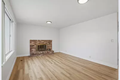 5006 W Niagara Cir S, Salt Lake City, UT 84118 - Photo 2