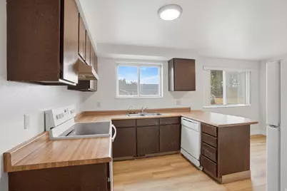 5006 W Niagara Cir S, Salt Lake City, UT 84118 - Photo 6