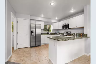 1381 S Alpine Loop Dr E #1381, Provo, UT 84606 - Photo 8
