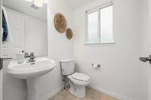 1381 S Alpine Loop Dr E, Provo, UT 84606 - Photo 16