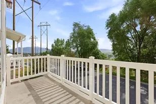 1381 S Alpine Loop Dr E, Provo, UT 84606 - Photo 18