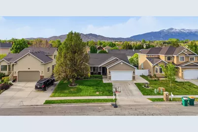 202 W 1700 N, Lehi, UT 84043 - Photo 2