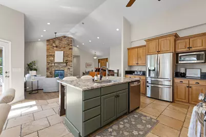 153 W 2040 N, Lehi, UT 84043 - Photo 2