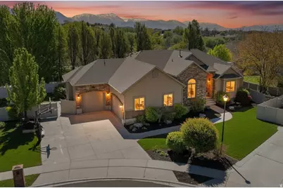 153 W 2040 N, Lehi, UT 84043 - Photo 2